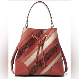 MICHAEL KORS medium pink leather purse🩷👛💅